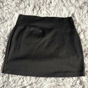 BODY CENTRAL, Black Mini Skirt, Size M